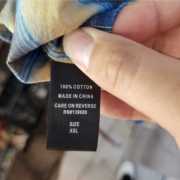 Men's Ocean Current button-down shirt, size XXL - Picture 4 of 4